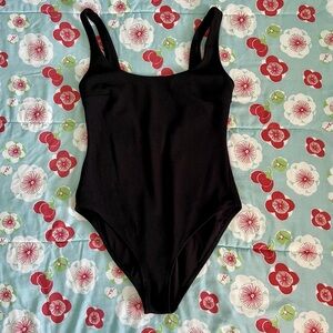 Black Ribbed High-cut Scoopback Swimsuit Size S